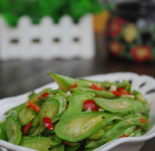 清炒二斤条辣椒，火辣鲜香美味（简单易学的家常菜）