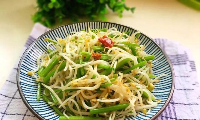 简单易学的清炒豆芽做法（清爽美味）  第2张