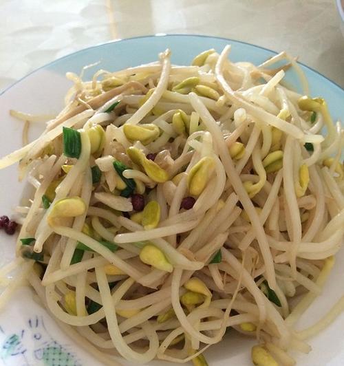 简单易学的清炒豆芽做法（清爽美味）  第3张