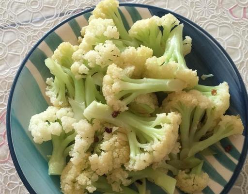 清炒菜花，美味又营养（教你如何做出口感绝佳的清炒菜花）  第2张