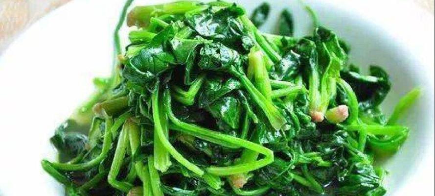 清炒波菜的做法详解（让你轻松掌握家常清炒波菜的技巧）  第3张