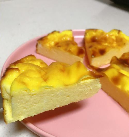 用轻芝士打造美味六寸蛋糕（制作简单、口感细腻、香味浓郁）  第1张