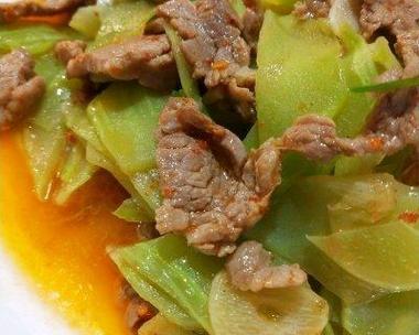 清新爽口，青蒜炒莴笋（别样美味）  第1张