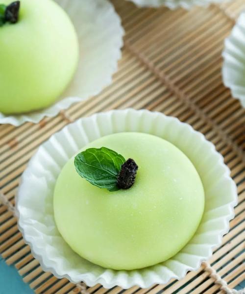 以青苹果蜂蜜汁为基础的健康饮品制作（营养丰富的DIY青苹果蜂蜜汁）  第2张