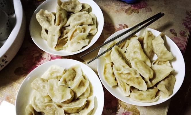 青萝卜猪肉饺子，美味又营养（做法详解）  第3张