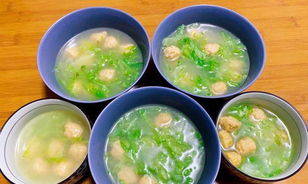美味健康的青萝卜丝咸汤（健康营养的家常菜肴——青萝卜丝咸汤）  第3张