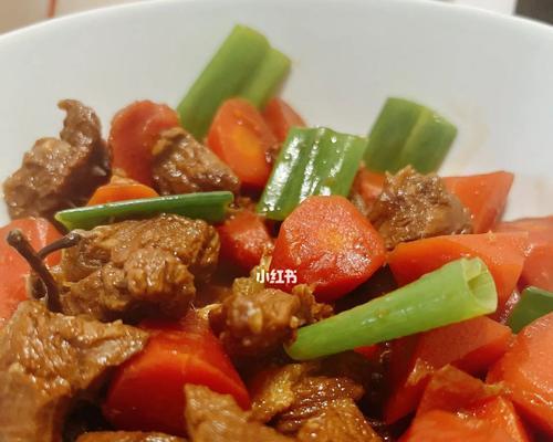 如何烹制美味青萝卜炖羊肉（家常美食一定不能错过/羊肉与青萝卜完美融合）  第3张