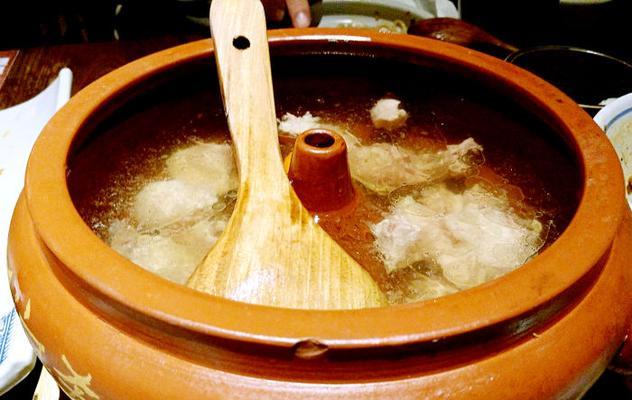 板栗汽锅鸡怎么做？详细步骤和常见问题解答？  第3张