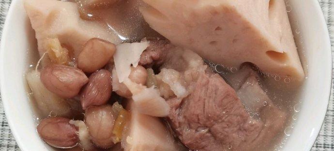 板栗脊骨浓汤怎么做？有哪些步骤和技巧？  第1张