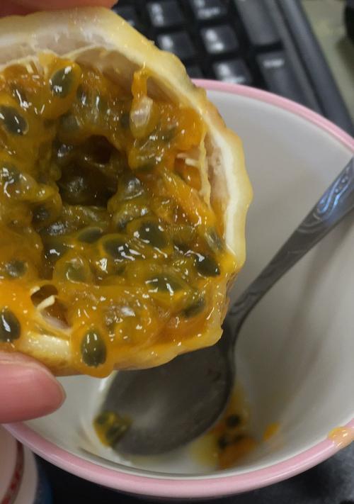 百香果养乐多特调怎么做？步骤和材料是什么？  第1张