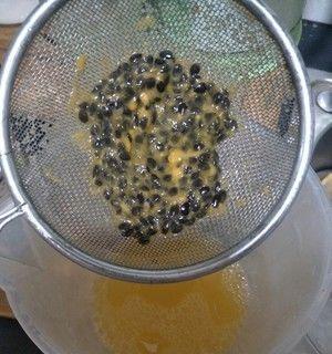 百香果释迦果汁怎么做？制作过程中有哪些常见问题？