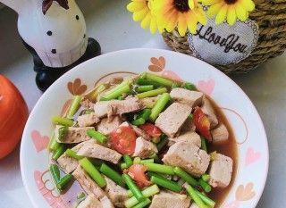 百味牛腩烧豆腐怎么做？步骤和技巧是什么？