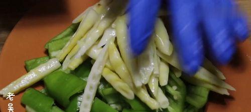 百花笋夹怎么做？有哪些步骤和技巧？