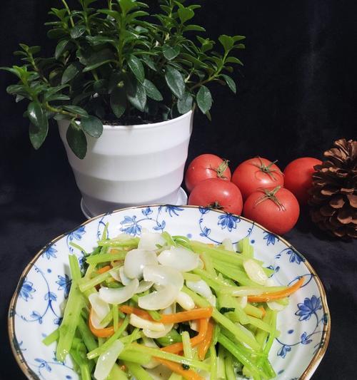 百合肉片炒荔枝怎么做？这道菜的制作步骤是什么？  第3张