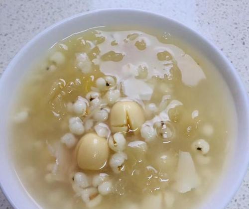 百合莲子绿豆粥怎么做？有哪些健康益处？  第3张