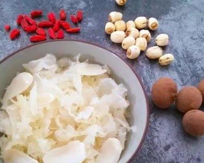 百合菊花冰糖饮怎么做？有哪些健康益处？  第2张