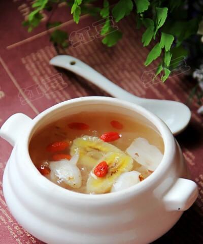 百合枸杞鸡汤怎么做？有哪些健康益处？  第2张