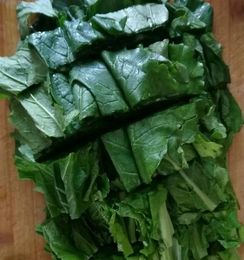 白灼小白菜怎么做？步骤和技巧有哪些？