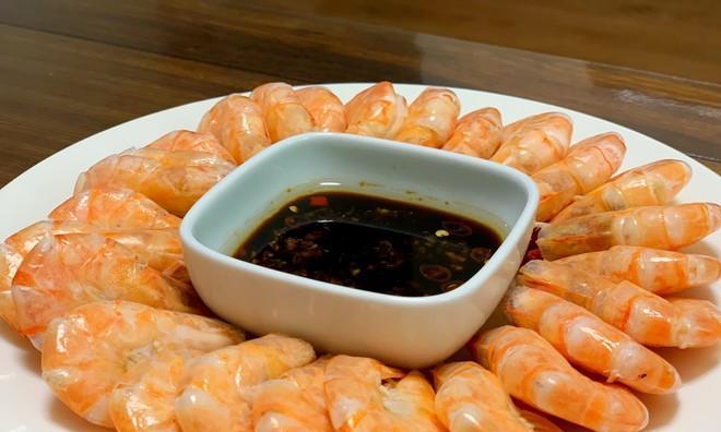 白灼虾蘸汁怎么做？有哪些简单步骤和技巧？  第1张