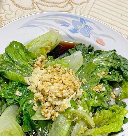 白灼三鲜怎么做？步骤和技巧有哪些？  第3张