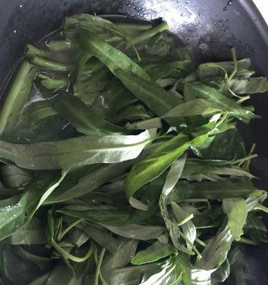 白灼空心菜怎么做？步骤和技巧有哪些？  第3张