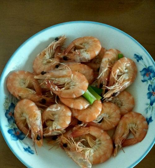 白灼海虾怎么做？步骤和技巧有哪些？  第3张