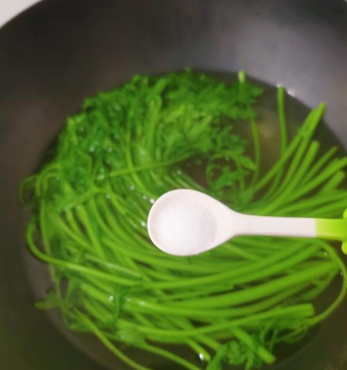 白灼豆芽茼蒿怎么做？步骤和技巧有哪些？
