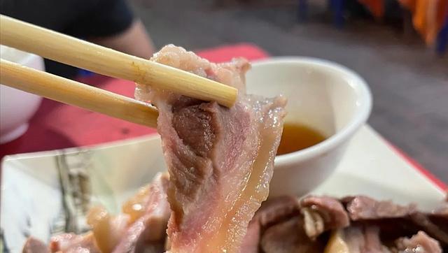 白斩鹅肉的做法是什么？如何在家做出地道的白斩鹅肉？  第3张