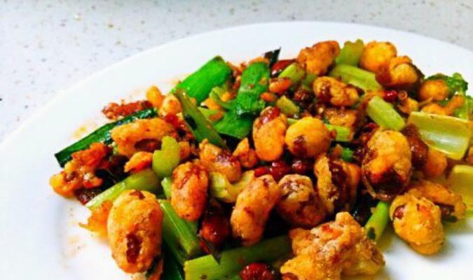 白芸豆烧鸭掌怎么做？步骤和技巧有哪些？