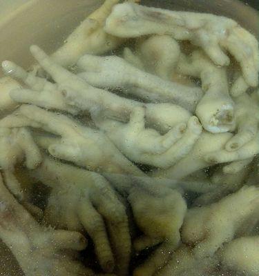 白云鸡爪怎么做？详细步骤和技巧是什么？  第2张