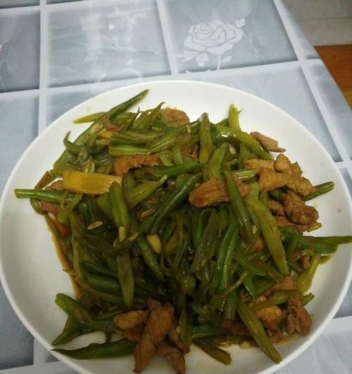 白玉肉丝炒四季豆怎么做？步骤和技巧是什么？  第2张