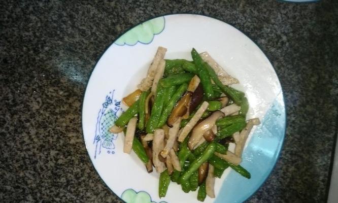白玉肉丝炒四季豆怎么做？步骤和技巧是什么？  第3张