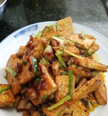 白玉红油豆腐怎么做？步骤和技巧是什么？  第3张