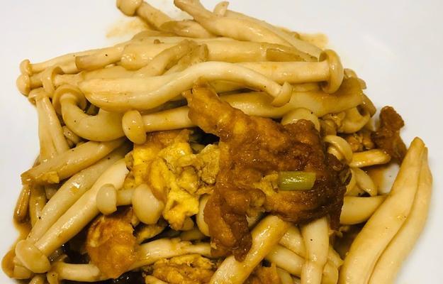 白玉菇炒乌鸡片怎么做？步骤和技巧有哪些？
