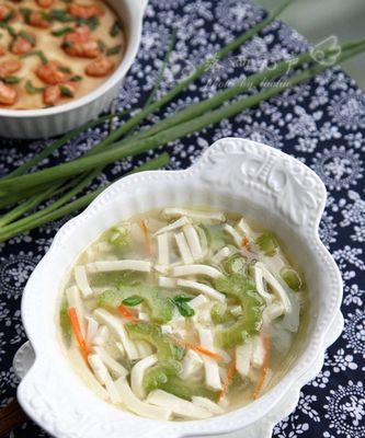 白玉豆腐汤怎么做？有哪些步骤和技巧？