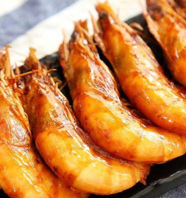 白勺明虾怎么做？家庭版白勺明虾烹饪步骤解析？  第2张