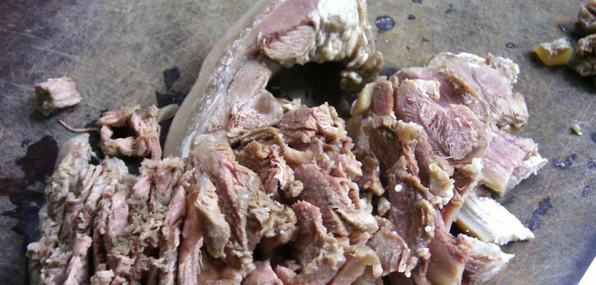 白切羊肉怎么做才正宗？步骤和技巧是什么？