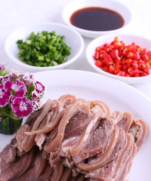 白切羊肉怎么做才正宗？步骤和技巧是什么？  第2张