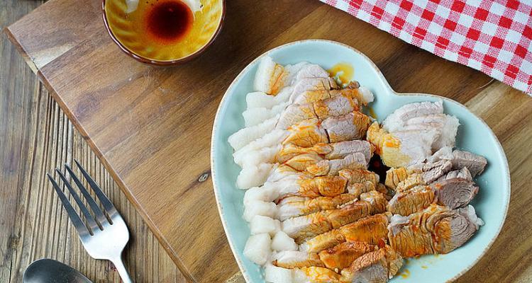 白切肉怎么做才正宗？家庭版白切肉的做法步骤是什么？  第3张