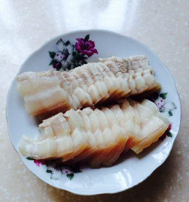 白切肉凉肉怎么做？步骤和技巧有哪些？  第3张