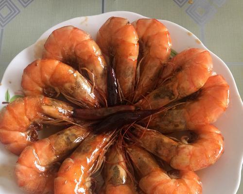 白葡萄酒焖虾怎么做？步骤和技巧有哪些？  第2张