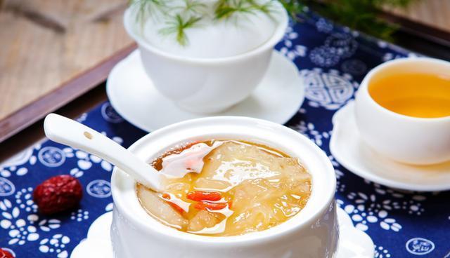 白木耳奶茶怎么做？制作步骤和常见问题解答？  第3张