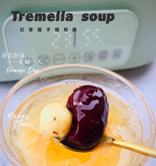 白木耳莲子红枣汤怎么做？有哪些健康益处？  第3张