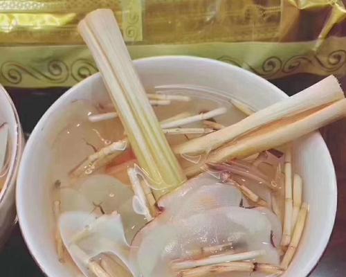 白茅根竹蔗马蹄糖水怎么做？有哪些健康益处？  第2张
