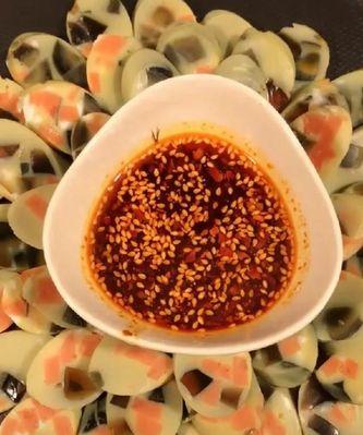自制松花蛋肠的做法（轻松制作美味松花蛋肠，健康美味两不误！）