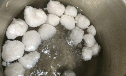 自制水磨米浆的做法（口感细腻，营养丰富的美味佳品）  第2张