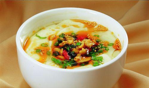 如何自制美味水豆腐豆腐脑（掌握关键步骤，轻松做出口感细腻的豆腐美食）  第2张