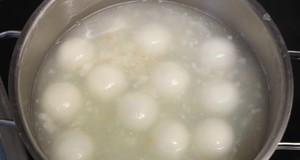 手工鲜奶汤圆的制作方法（家庭DIY美味无比的鲜奶汤圆制作教程）  第1张
