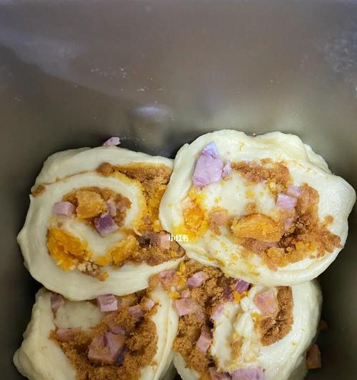 手工制作肉松面包（自制肉松，口感香酥，健康美味）