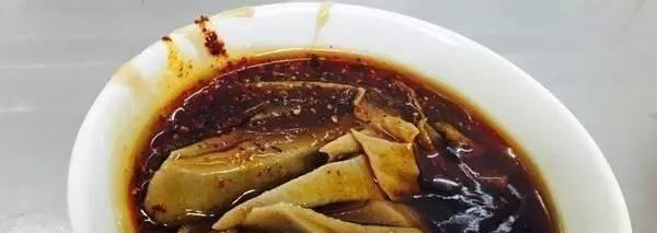 如何自制美味荞面灌肠（一起学习制作荞面灌肠，享受美味佳肴）  第3张